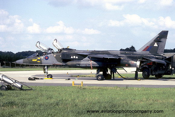 RAF 2 Squadron Sepecat Jaguar T.2 XX843 (1981)