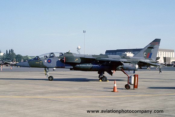 RAF 226 OCU Sepecat Jaguar T.2 XX139/C (1982)