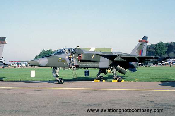 RAF 226 OCU Sepecat Jaguar GR.1 XX752/06 (1982)
