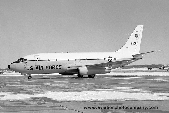 USAF 323 FTW Boeing T-43A Gator 71-1406 (1982)