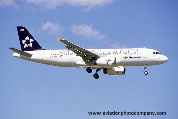 Spanair Airbus A320-232 EC-INM (2003)