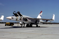 US Navy RVAH-12 North American RA-5C Vigilante 156624/AG-601 (1977)