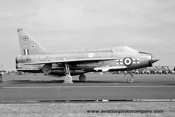 RAF 226 OCU 145 Squadron English Electric Lightning F.1A XM215 (1968)