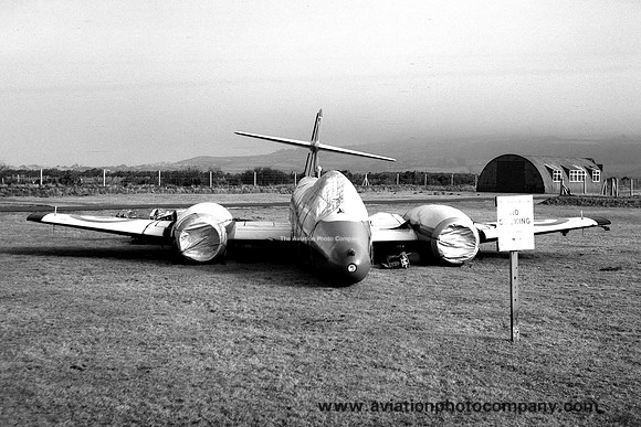 RAE Llanbedr Gloster Meteor U.16 WK744 (1963)