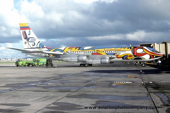 Ecuatoriana Boeing 720-023B HC-AZQ (1976)