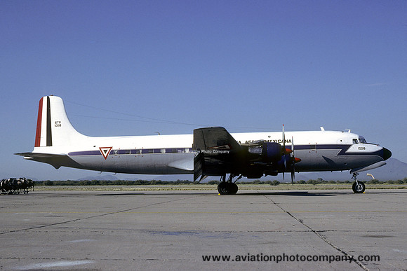 Mexican Air Force Douglas DC-6 ETP-10018 (1984)