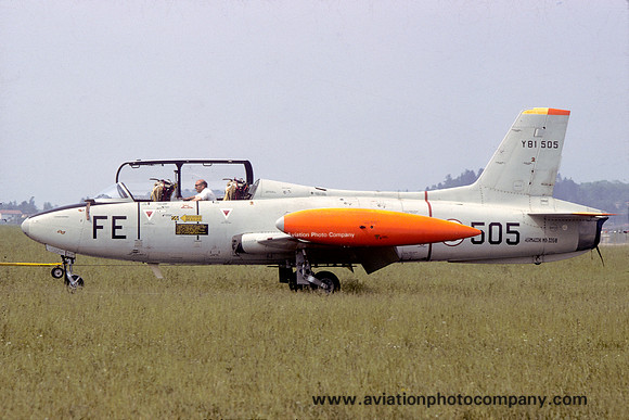 Tunisian Air Force Macchi MB-326G Y81-505 (1979)