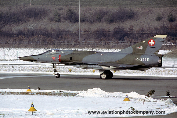 Swiss Air Force Dassault Mirage 3RS R-2115 (1986)
