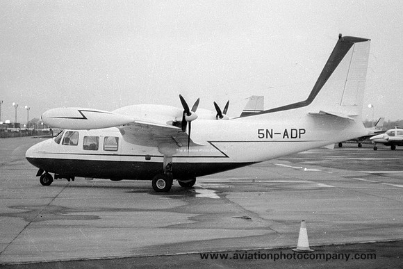 Piaggio P-166 5N-ADP