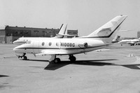 Dassault Falcon 10 N100BG (1979)