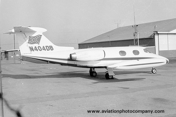 Learjet 23 N404DB (1980)