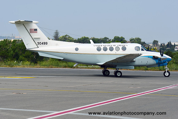 USAF Embassy Flight Beech C-12C Huron 83-0499 at Malta Luqa IAP (2023)