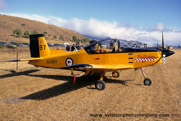RNZAF FTW Red Checkers PAC Airtrainer CT/4E NZ1997 (2002)