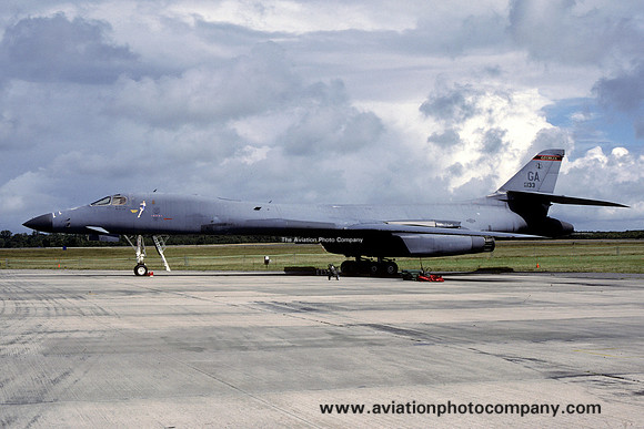 USAF Georgia ANG 128 BS Rockwell B-1B Lancer 86-0133/GA (2000)