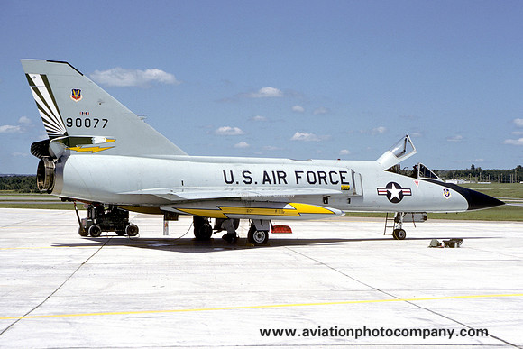 USAF 49 FIS Convair F-106A Delta Dart 59-0077 (1986)