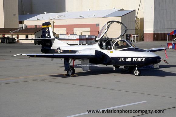 USAF 47 FTW 85 FTS Cessna T-37C Tweet 66-8001/XL at Edwards AFB (2000)