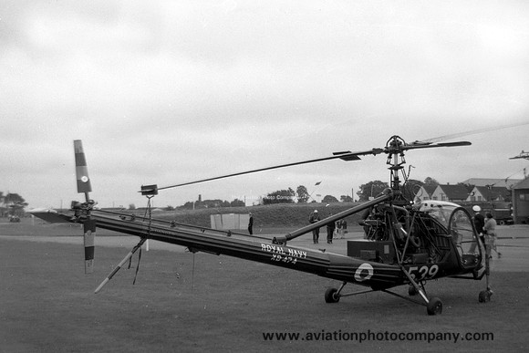 Royal Navy 705 Squadron Hiller HT.1 XB474/539