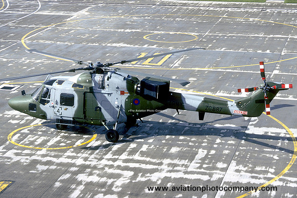 AAC 672 Squadron Westland Lynx AH.9 ZG887 (1993)