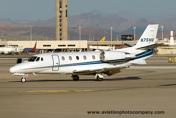 Cessna 560 N75HU at Las Vegas IAP (2013)