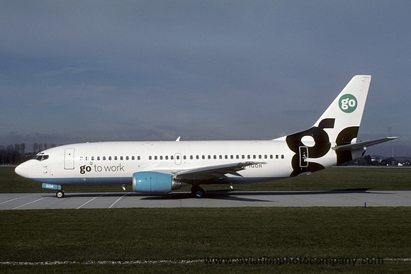 Go Boeing 737-300 G-IGOR (2000)