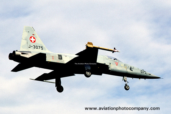 Swiss Air Force 8 Staffel Northrop F-5F Tiger II J-3075 (1986)