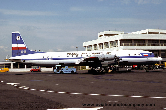 LOT Ilyushin Il-18 SP-LSG at Newcastle (1977)