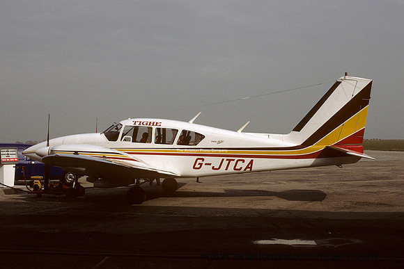 Tighe Piper PA-23-250 Aztec E G-JTCA (1984)