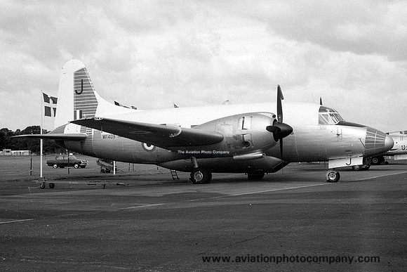 RAF 5 FTS Vickers Varsity T.1 WF409/J (1964)
