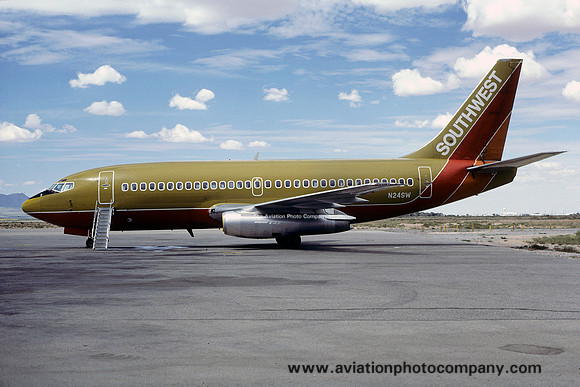 Southwest Airlines Boeing 737-2H4(A) N24SW (1976)