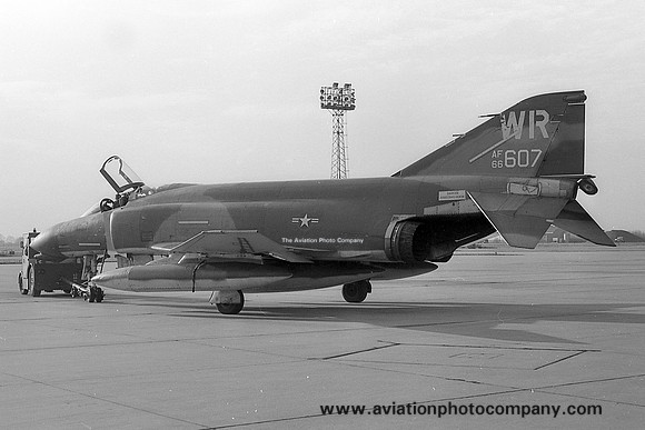 USAF 81 TFW McDonnell F-4D Phantom 66-7607/WR (1975)