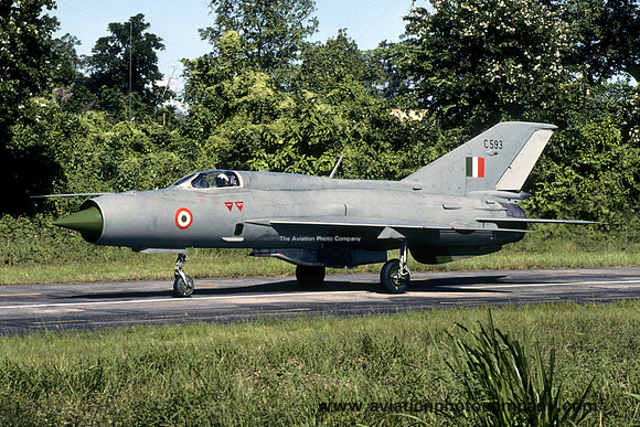 Indian Air Force Mikoyan MiG-21FL C593 (2002)