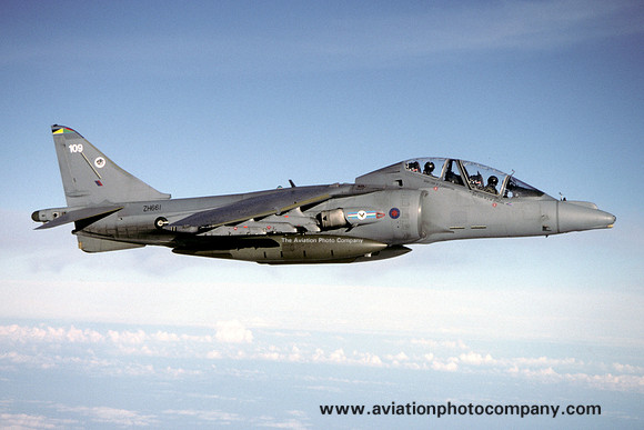RAF 20 Squadron HS Harrier T.10 ZH661 (2000)