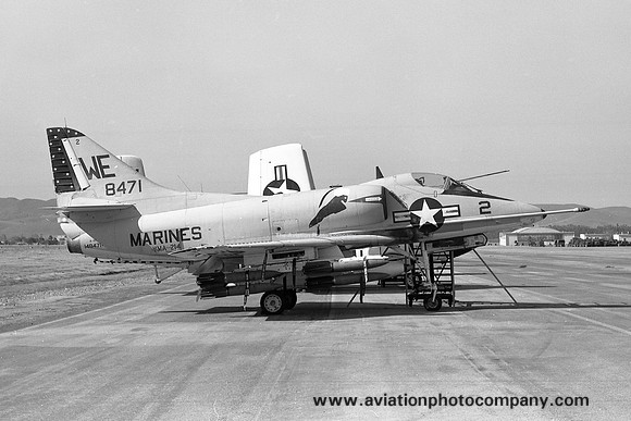 US Marines VMA-214 Douglas A-4C Skyhawk 148471/WE-2