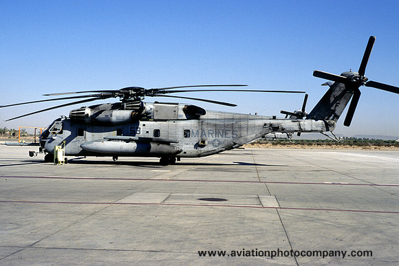 USMC HMM-462 Sikorsky CH-53E 162003/YF-53 (1999)