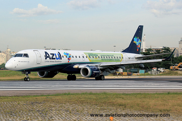 Azul Embraer ERJ-190 PR-AZE (2015)