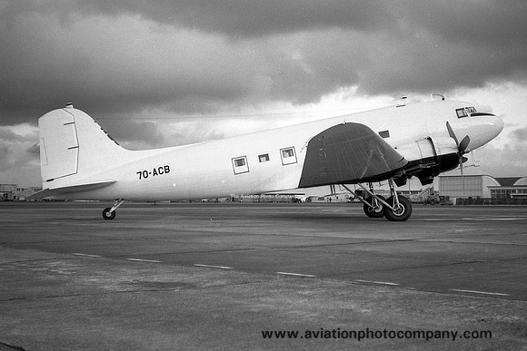 Douglas R4D-6 7O-ACB (1977)