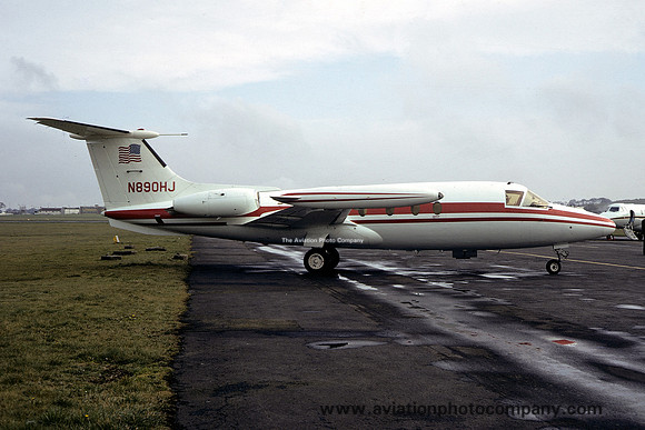 HF-320 Hansajet N890HJ (1975)