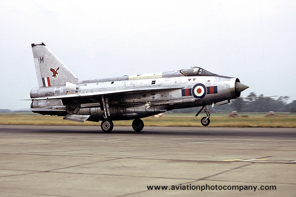RAF 23 Squadron English Electric Lightning F.6 XR756/M (1976)