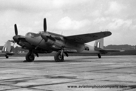 RAF 85 Squadron De Havilland Mosquito NF.36 Rl174