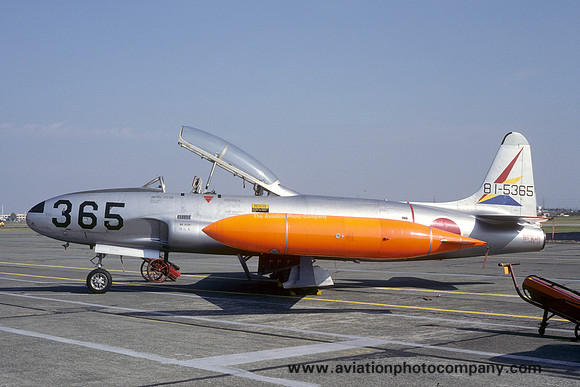 JASDF HQ Squadron Lockheed T-33A Shooting Star 81-5365 (1977)
