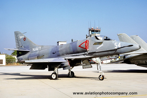 US Navy Top Gun Flight Douglas A-4E Skyhawk 149658/554 (1980)