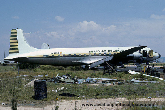 Aerovias Douglas DC-6B HK-1332 (1979)