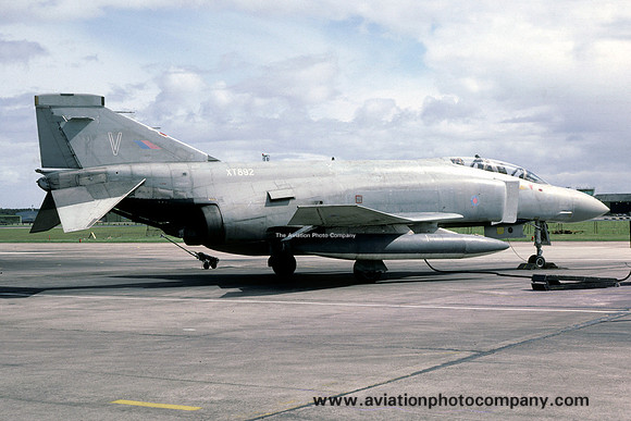 RAF 228 OCU 64 Squadron McDonnell F-4M Phantom FGR.2 XT892/V (1985)