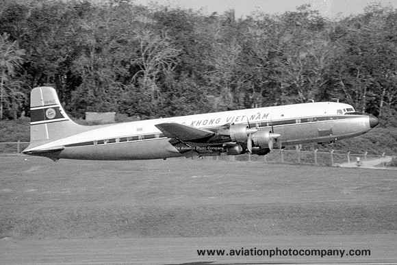 Hang Khong Viet Nam Douglas DC-6 XV-NUC at Paya Lebar (1966)