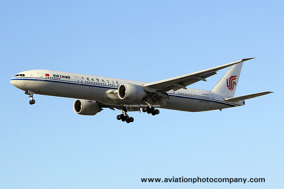 Air China Boeing 777-300ER B-2031 at Los Angeles IAP (2014)