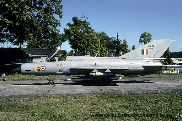 Indian Air Force OFTU Mikoyan MiG-21FL C1003 (2002)