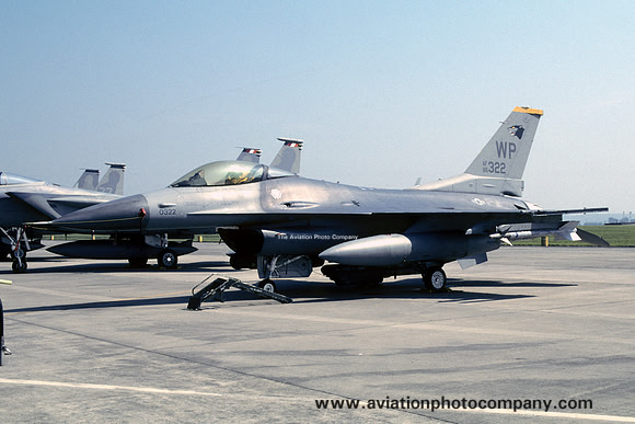 USAF 8 FW 80 FS GD F-16C Fighting Falcon 86-0322/WP (2003)