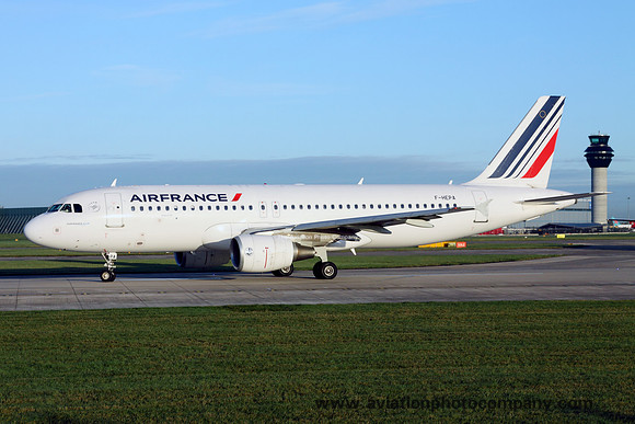 Air France Airbus A320-200 F-HEPA at Manchester (2013)