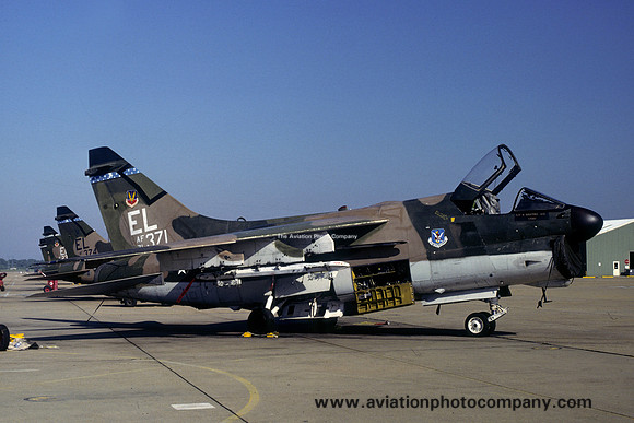 USAF 23 TFW 74 TFS LTV A-7D Corsair 71-0371/EL (1979)