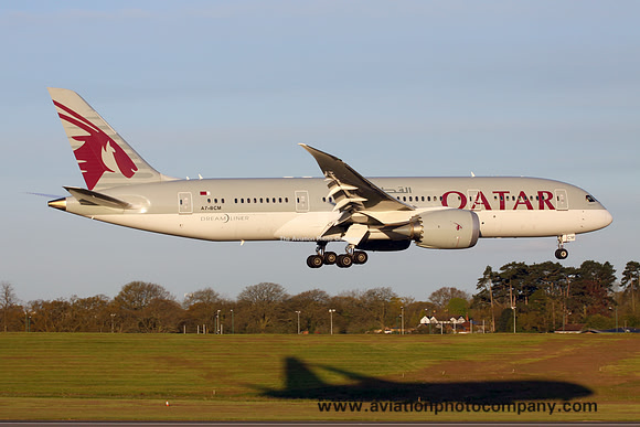 Qatar Airways Boeing 787-8 A7-BCM at Birmingham IAP (2016)